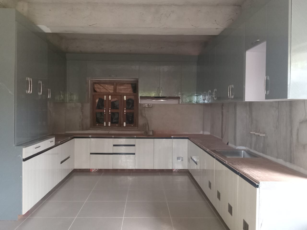 491176943 1227881822677772 6974090493641190271 n